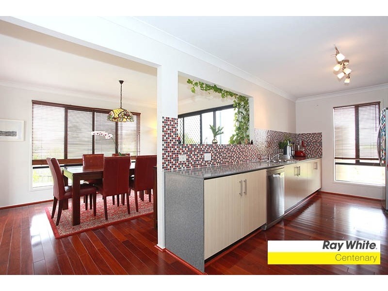 4 Malia Street, Sinnamon Park QLD 4073