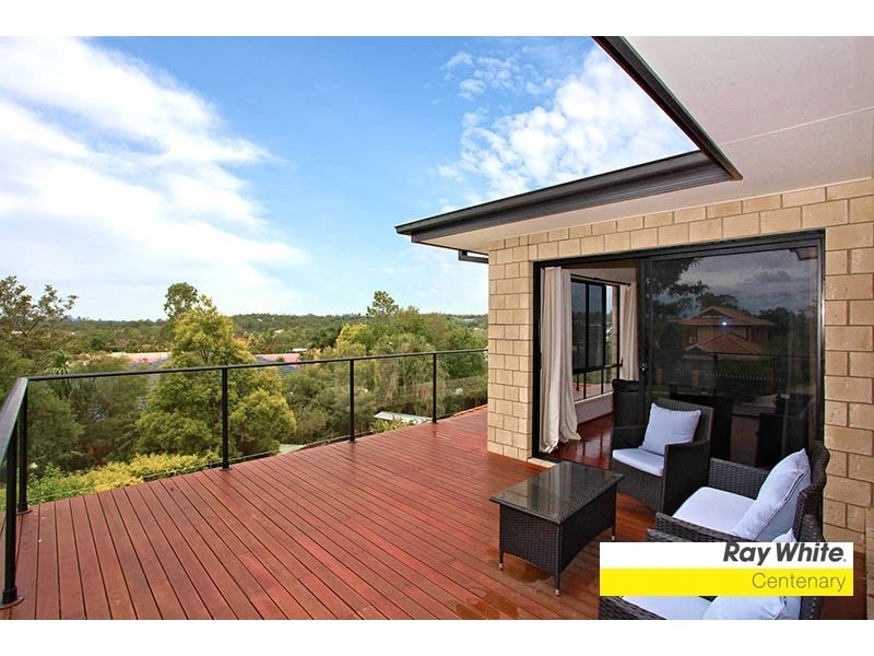 4 Malia Street, Sinnamon Park QLD 4073