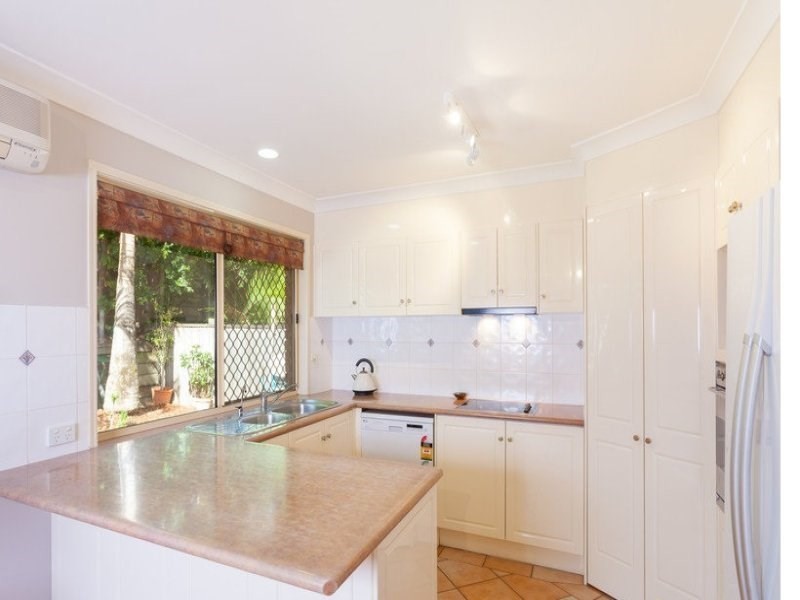 19/15 Abel Smith Crescent, Mount Ommaney QLD 4074