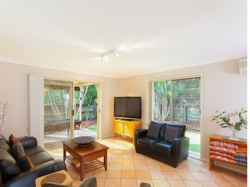 19/15 Abel Smith Crescent, Mount Ommaney QLD 4074