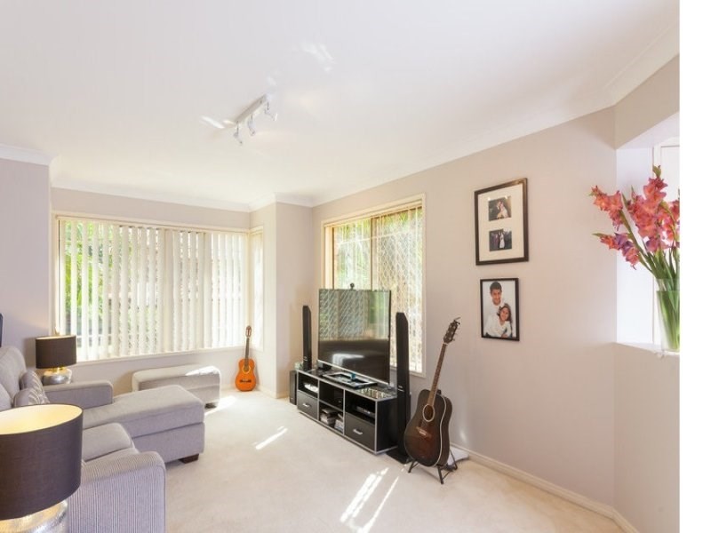 19/15 Abel Smith Crescent, Mount Ommaney QLD 4074