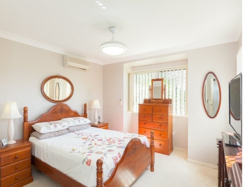 19/15 Abel Smith Crescent, Mount Ommaney QLD 4074