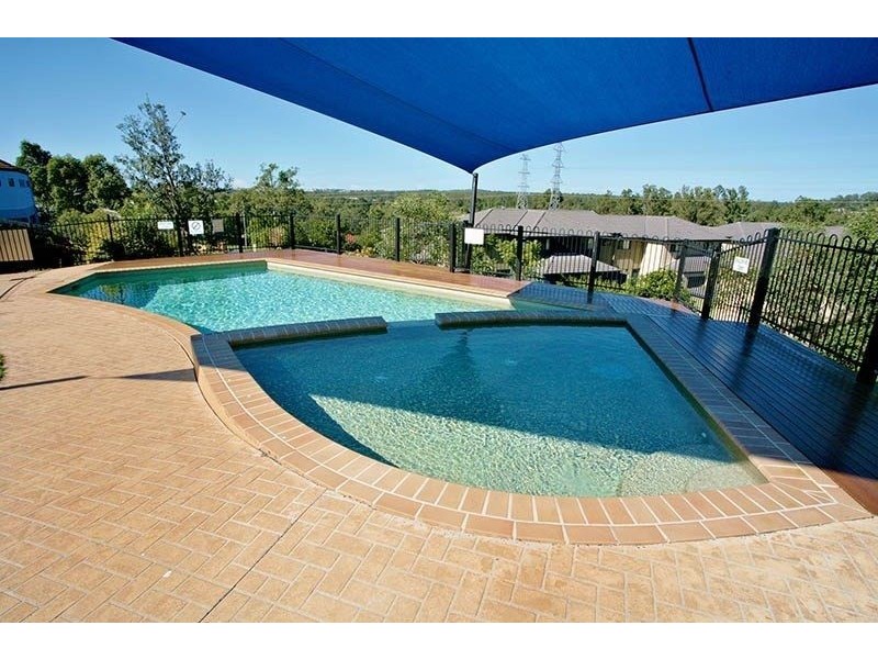 60/250 sumners Road, Riverhills QLD 4074