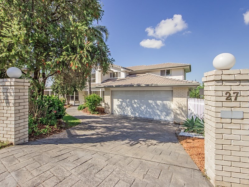 Mount Ommaney QLD 4074