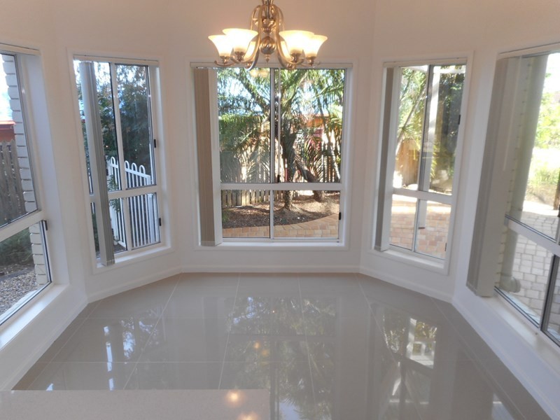 Mount Ommaney QLD 4074