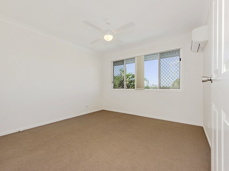 Mount Ommaney QLD 4074