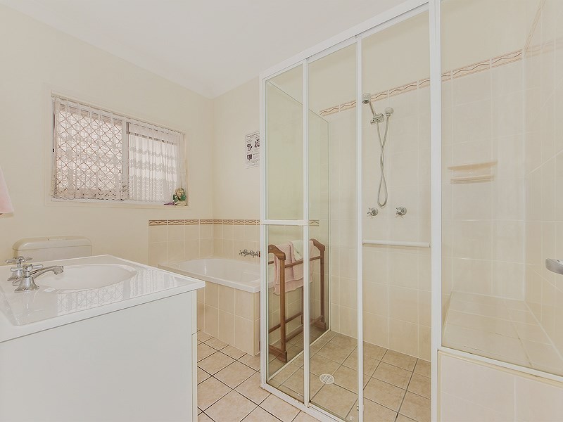 43 Booloumba Crescent, Forest Lake QLD 4078