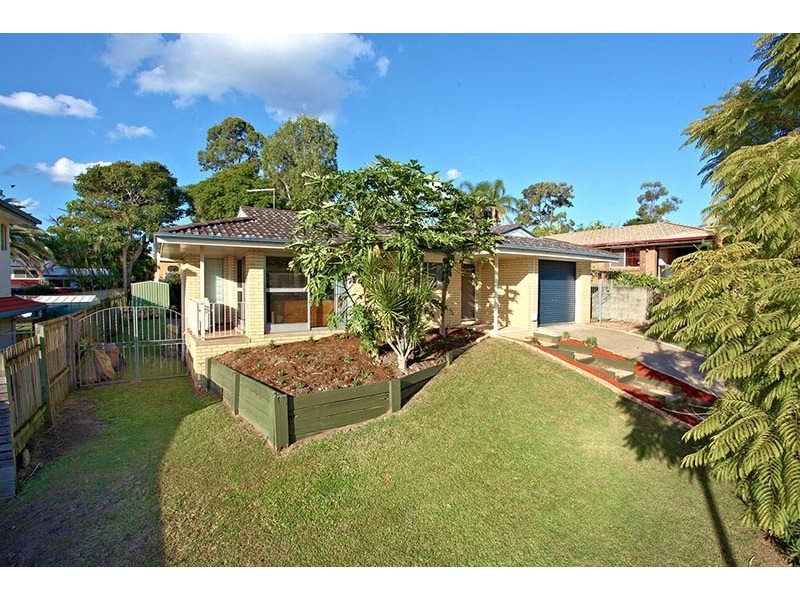 35 Dandenong Road, Jamboree Heights QLD 4074