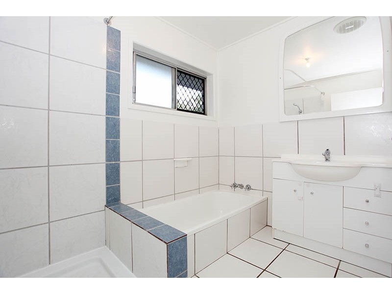 35 Dandenong Road, Jamboree Heights QLD 4074