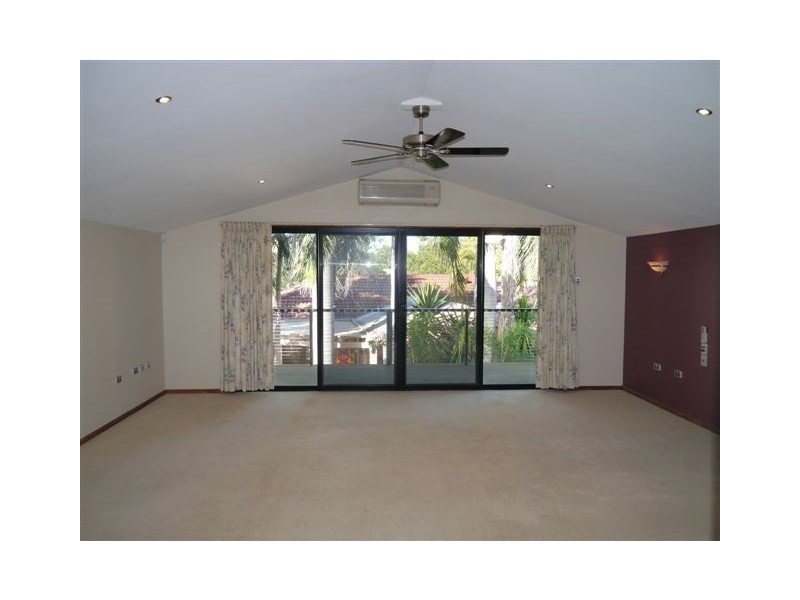 9 O’Reilly Street, Sinnamon Park QLD 4073