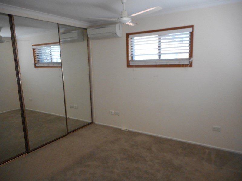 22 Poseidon Crescent, Jamboree Heights QLD 4074