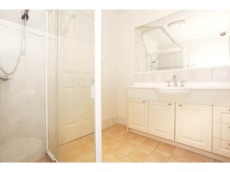 24 Tennent Street, Westlake QLD 4074