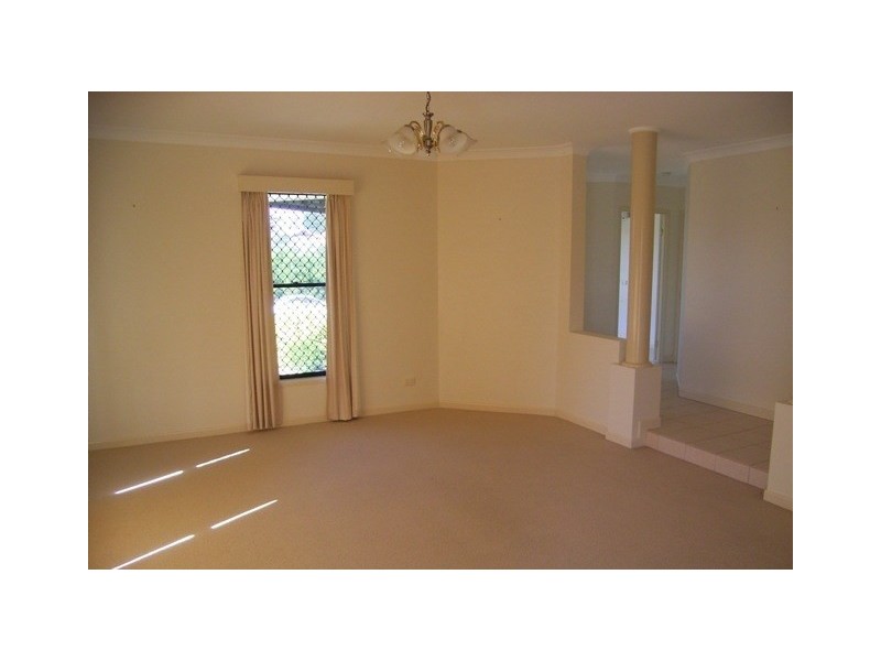 Sinnamon Park QLD 4073