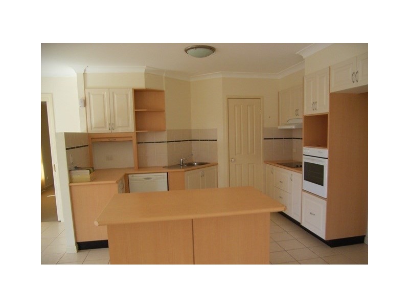 Sinnamon Park QLD 4073