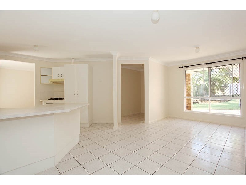 3 norfolk Place, Seventeen Mile Rocks QLD 4073