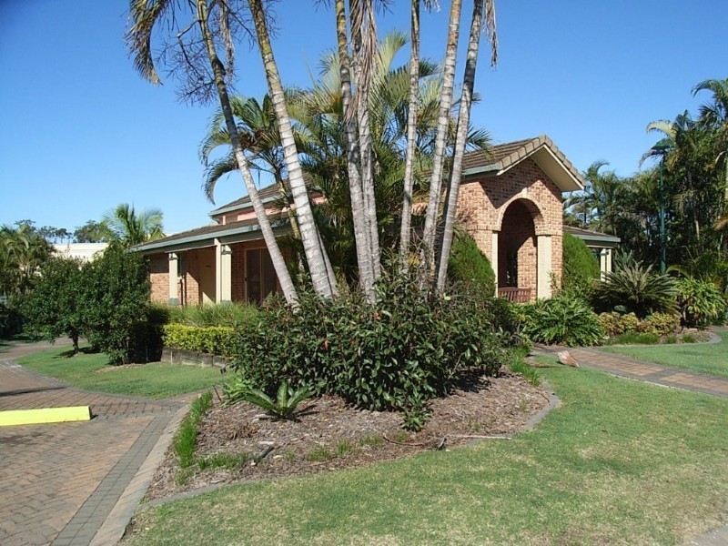 Mount Ommaney QLD 4074