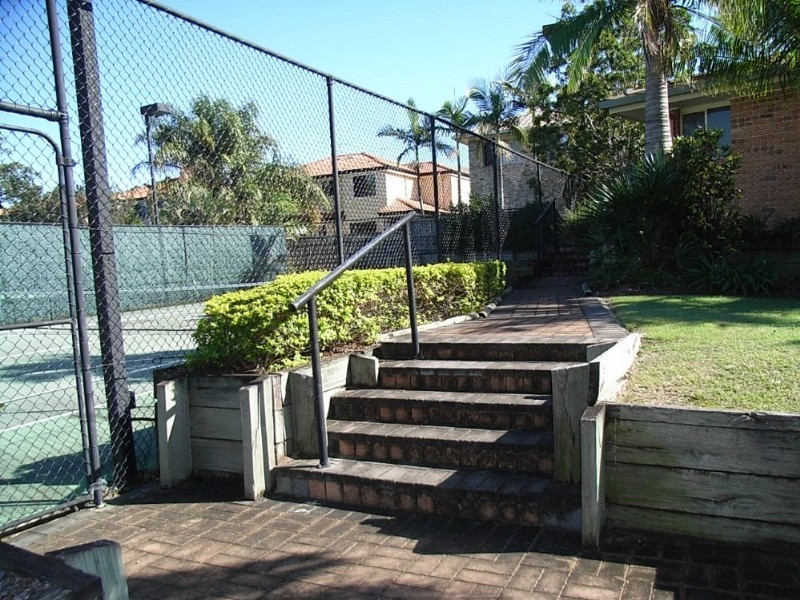 Mount Ommaney QLD 4074