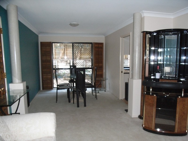 Mount Ommaney QLD 4074