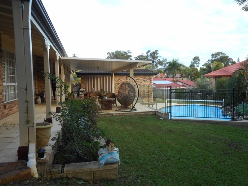 Sinnamon Park QLD 4073