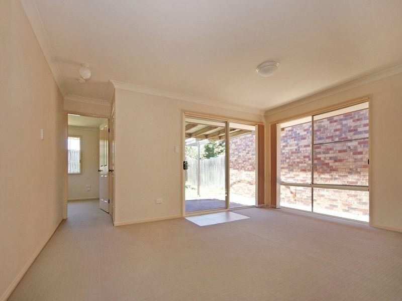 87 Brooklands Circuit, Forest Lake QLD 4078