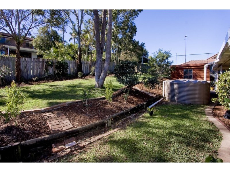 Mount Ommaney QLD 4074