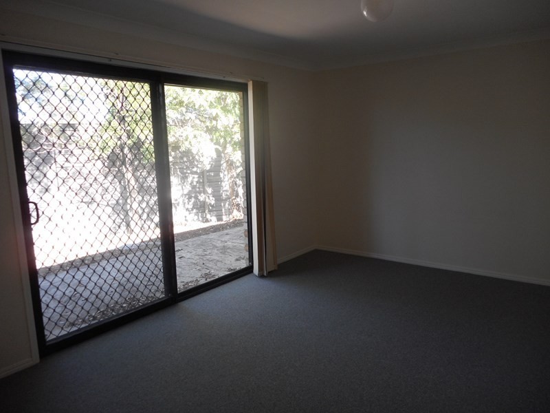 Mount Ommaney QLD 4074