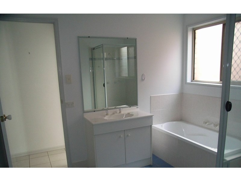 Forest Lake QLD 4078