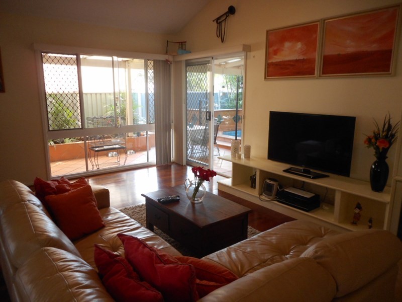 Sinnamon Park QLD 4073