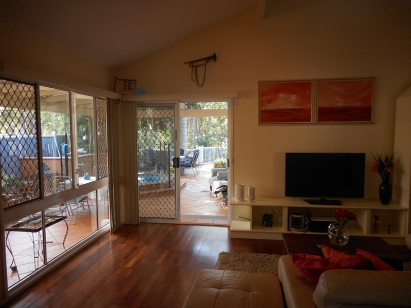 Sinnamon Park QLD 4073