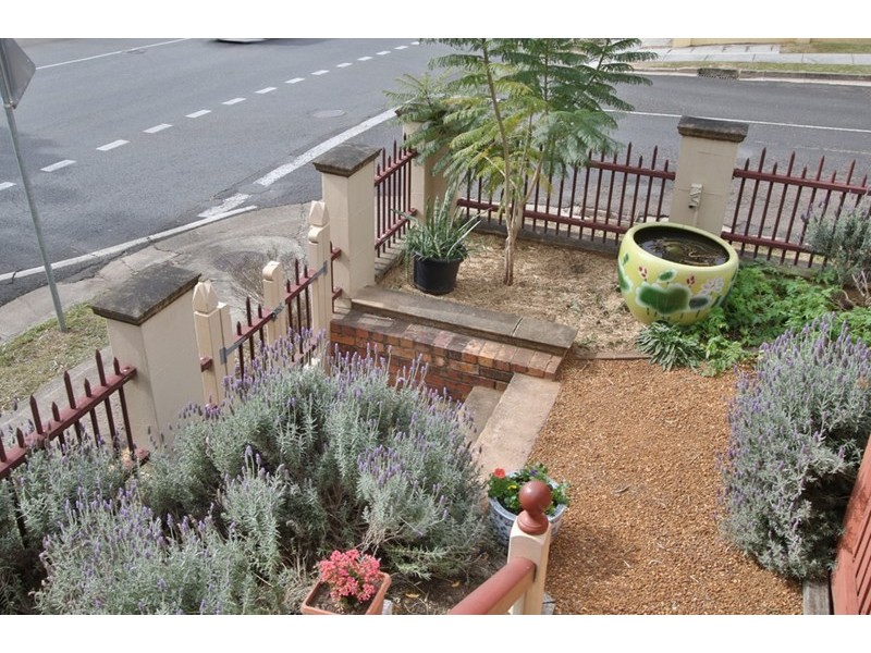 22 Roderick St (Denmark Hill), Ipswich QLD 4305