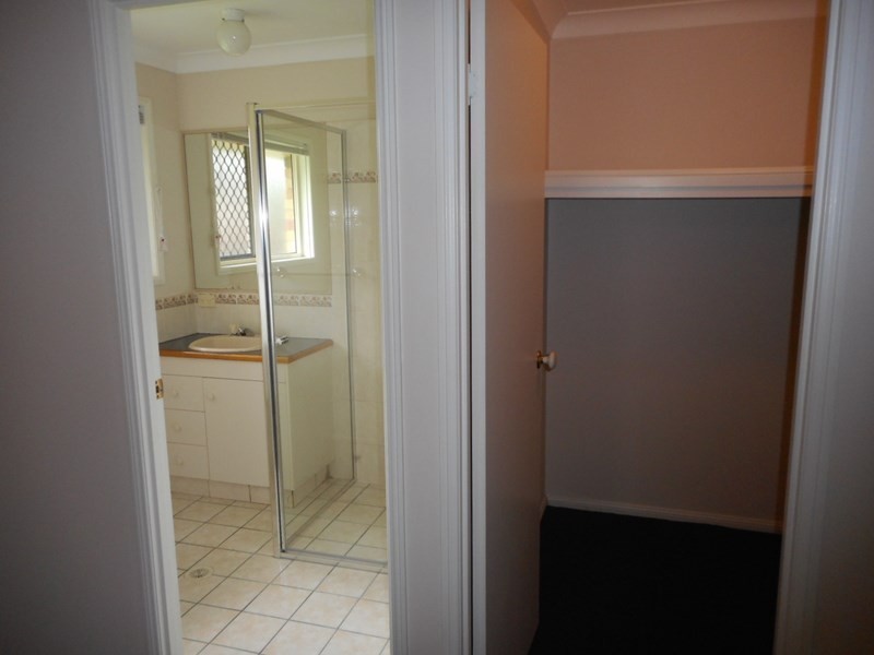 78 Glasshouse Crescent, Forest Lake QLD 4078