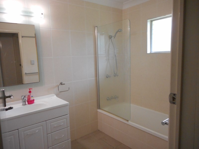 98 Tavistock Street, Oxley QLD 4075