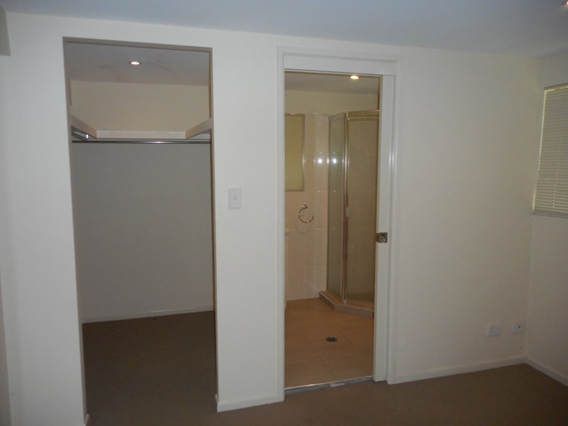 98 Tavistock Street, Oxley QLD 4075