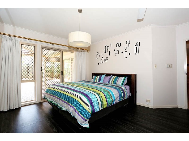 13 Elsie Place, Sinnamon Park QLD 4073