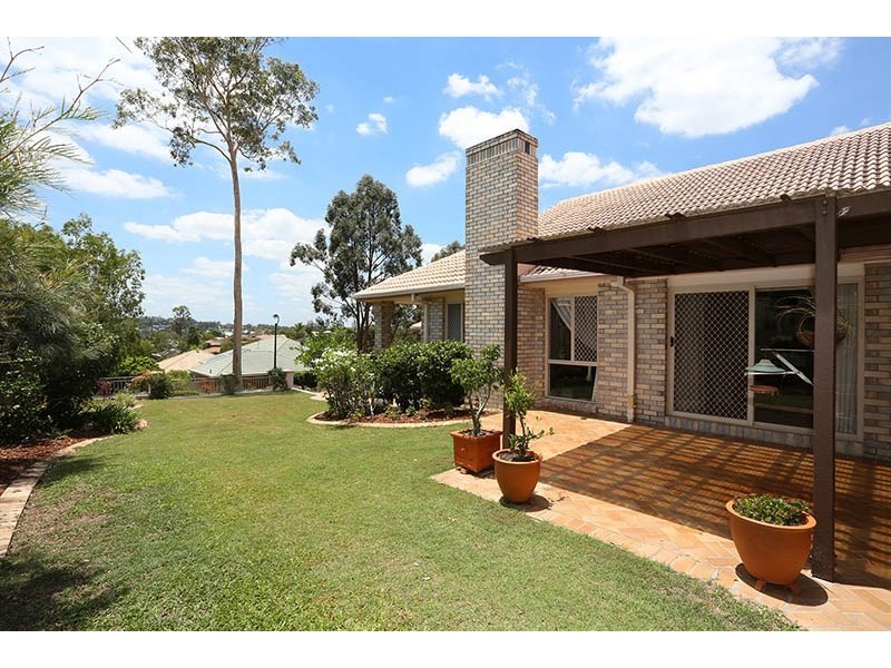13 Elsie Place, Sinnamon Park QLD 4073