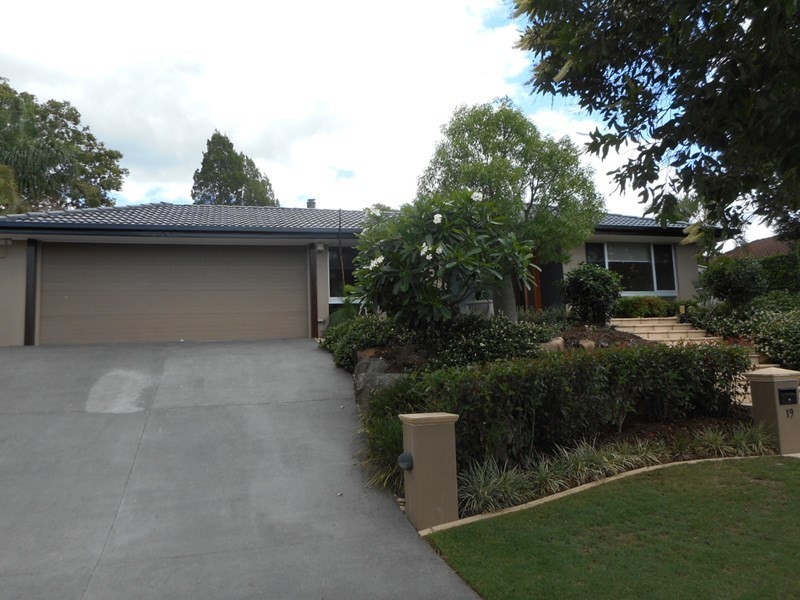 19 Mukine Street, Jindalee QLD 4074