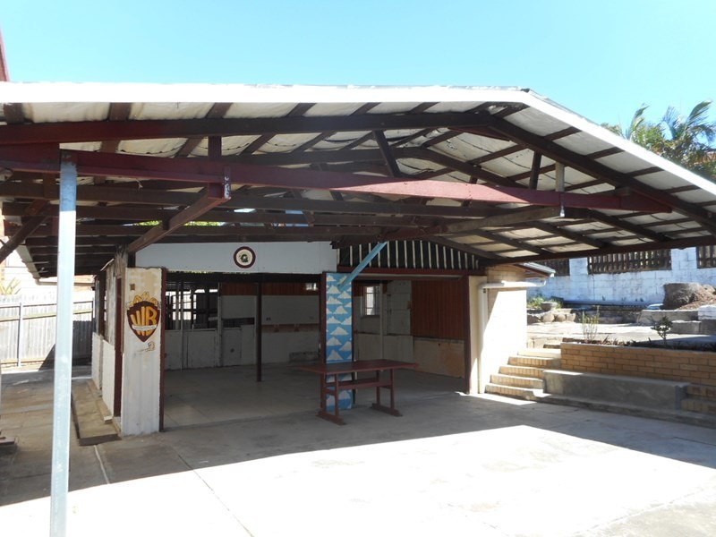 9 Sirocco Street, Jamboree Heights QLD 4074