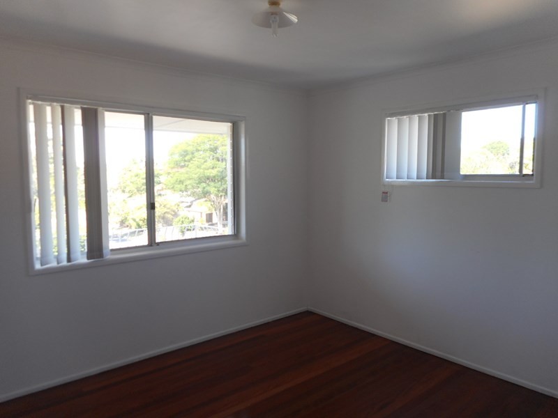 9 Sirocco Street, Jamboree Heights QLD 4074