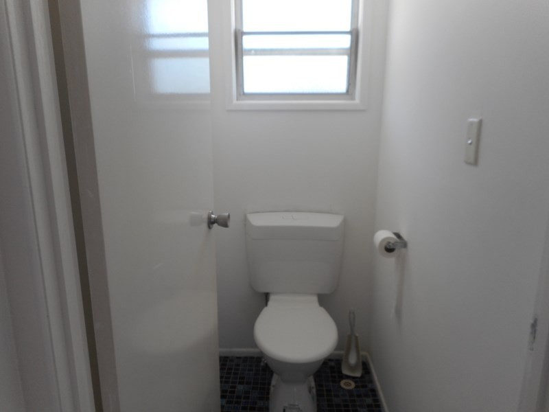 9 Sirocco Street, Jamboree Heights QLD 4074