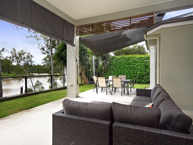 85 Daintree Place, Riverhills QLD 4074