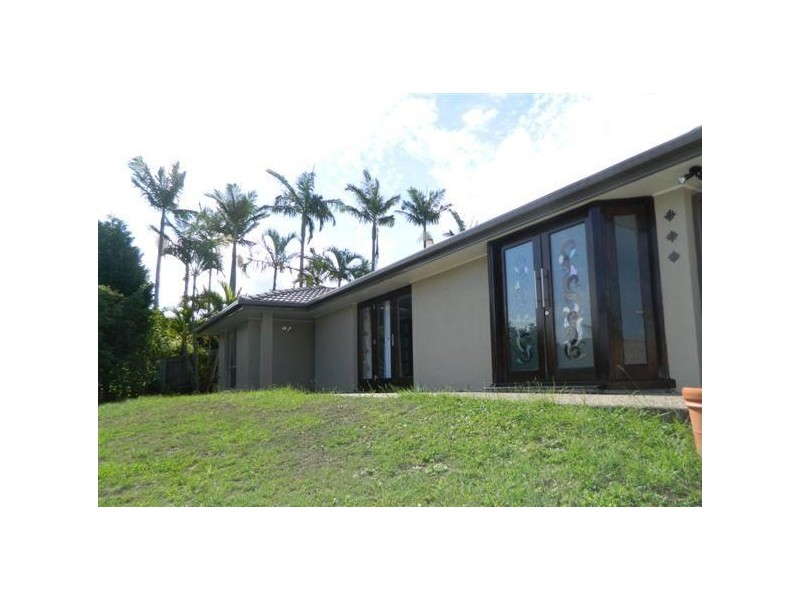 9 Cheviot Place, Sinnamon Park QLD 4073