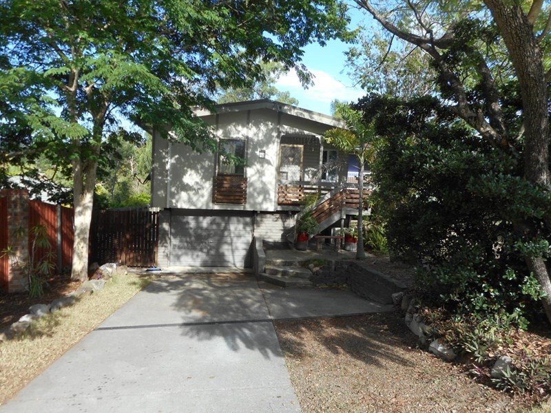 469 Seventeen Mile Rocks Road, Seventeen Mile Rocks QLD 4073