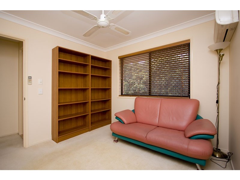 Mount Ommaney QLD 4074