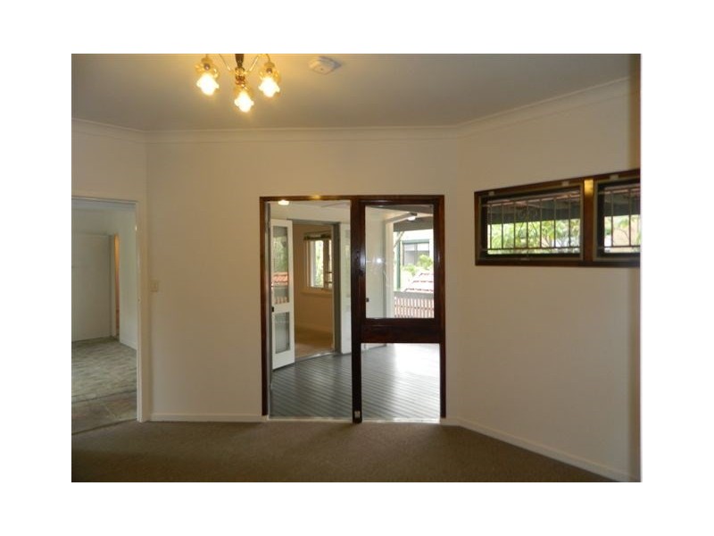 14 Brasted Street, Taringa QLD 4068