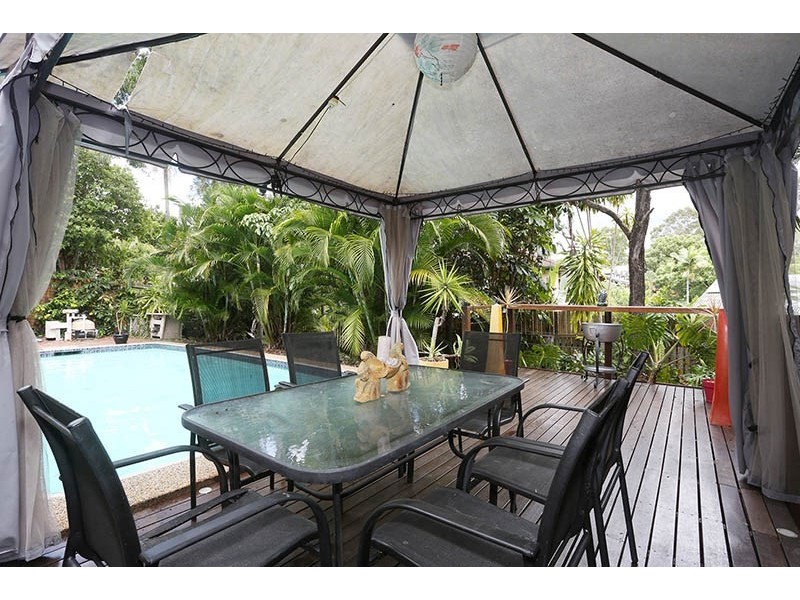 27 Canowindra Street, Jindalee QLD 4074