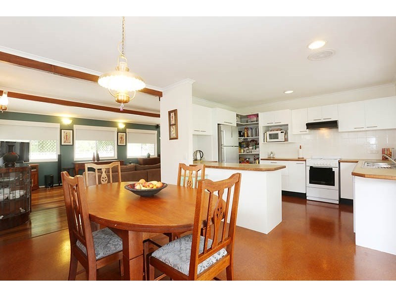 27 Canowindra Street, Jindalee QLD 4074