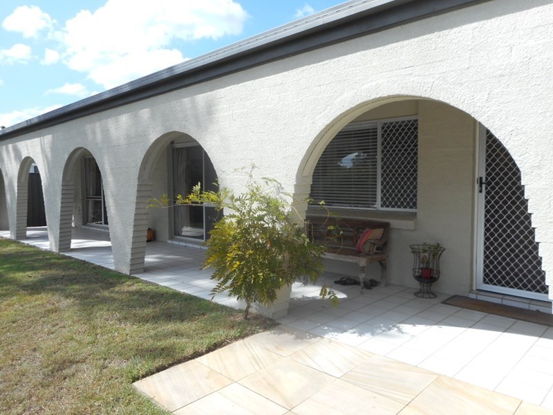 134 Mt Ommaney Drive, Jindalee QLD 4074