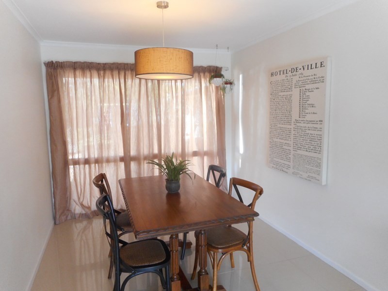 134 Mt Ommaney Drive, Jindalee QLD 4074