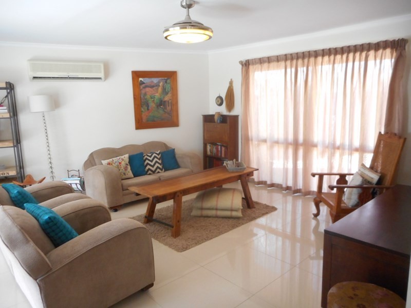 134 Mt Ommaney Drive, Jindalee QLD 4074