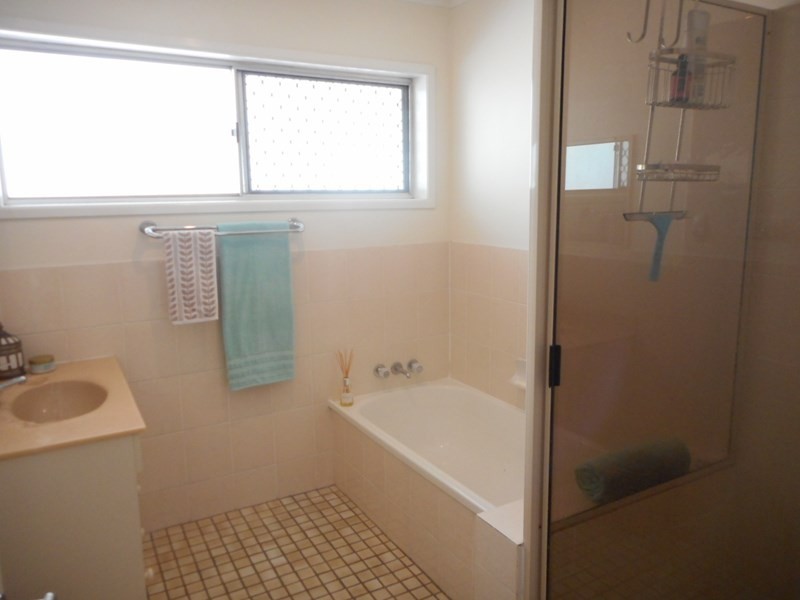 134 Mt Ommaney Drive, Jindalee QLD 4074